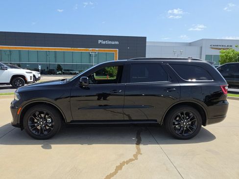 Used 2025 Dodge Durango GT w/ Blacktop Package RWD image 2