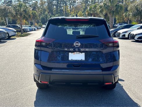 New 2026 Nissan Rogue SV image 28