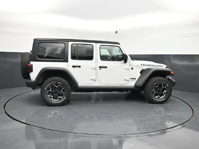 Used 2022 Jeep Wrangler Unlimited Rubicon 4xe w/ Cold Weather Group AWD/4WD image 11