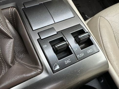 Used 2017 Lexus GX 460 460 image 33