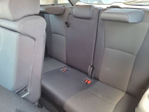 Used 2023 Toyota Highlander L AWD/4WD image 27