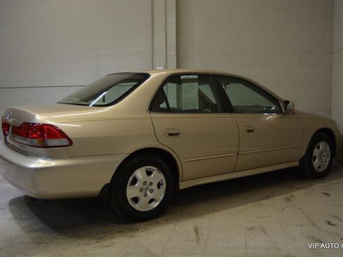 Used 2001 Honda Accord EX image 32