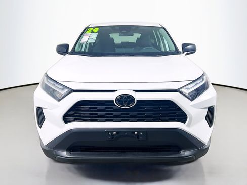 Used 2024 Toyota RAV4 LE image 11