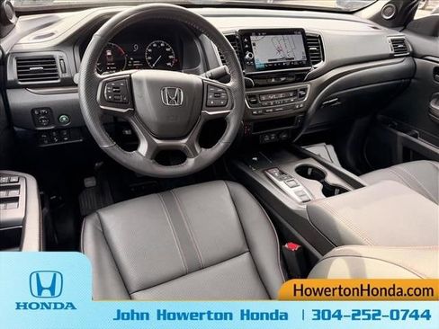 Used 2025 Honda Ridgeline TrailSport image 10