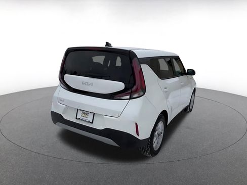 Used 2025 Hyundai Kona SEL image 15