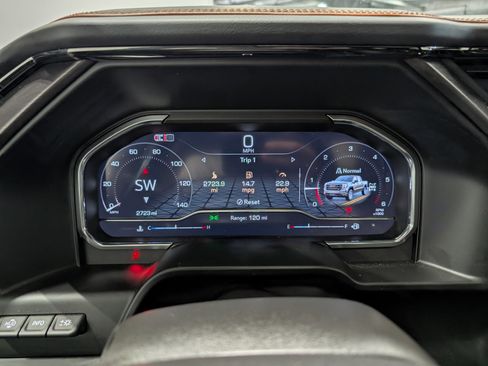 Used 2025 GMC Sierra 1500 AT4 w/ AT4 Premium Package image 20