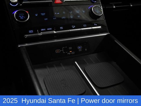 Used 2025 Hyundai Santa Fe SEL AWD/4WD image 22