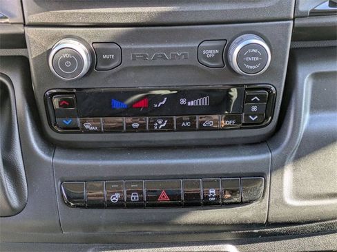 New 2026 RAM ProMaster 1500 w/ Cold Weather Group image 17