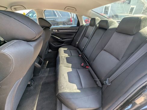 Used 2019 Honda Accord LX image 33