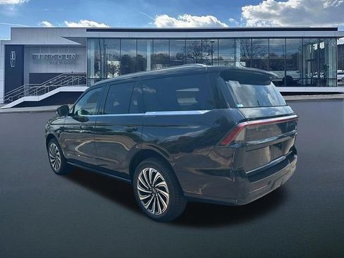 New 2026 Lincoln Navigator Black Label AWD/4WD image 5