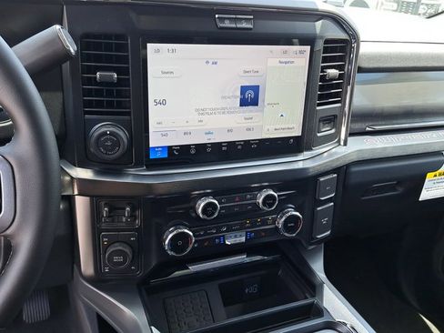 New 2025 Ford F250 Lariat w/ Lariat Ultimate Package image 29