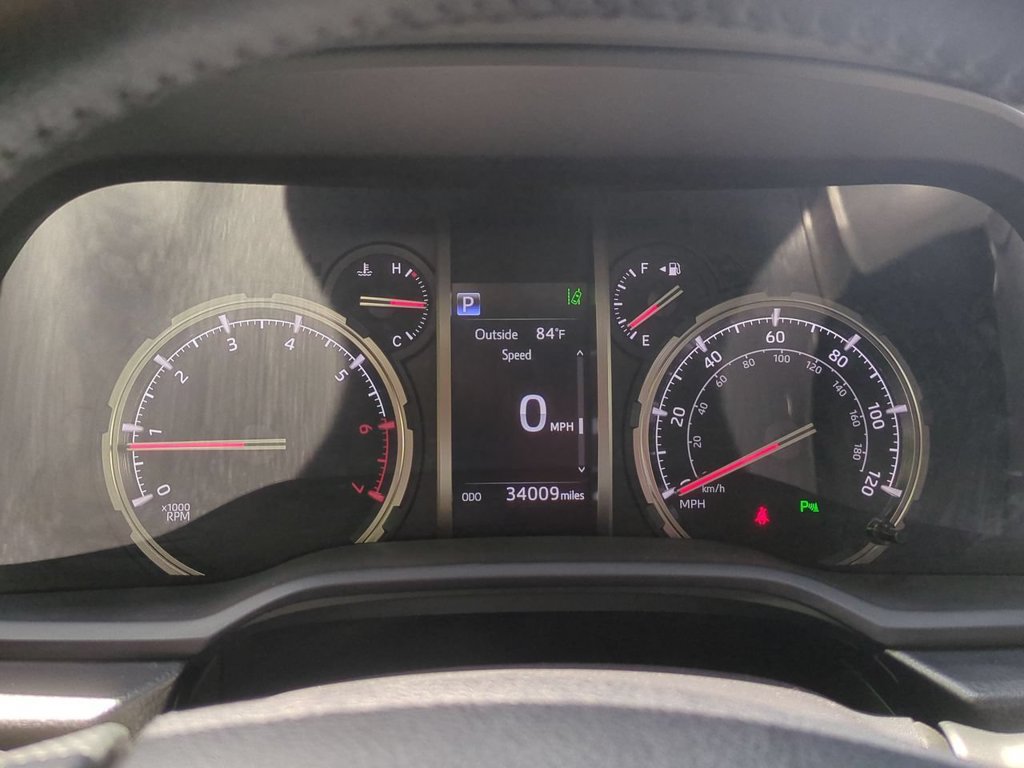 Used 2024 Toyota 4Runner Limited AWD/4WD image 17