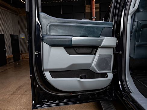 Used 2024 Ford F250 Limited w/ FX4 Off-Road Package image 38