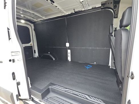 New 2026 Ford Transit 250 148 Medium Roof w/ Load Area Protection Package RWD image 27
