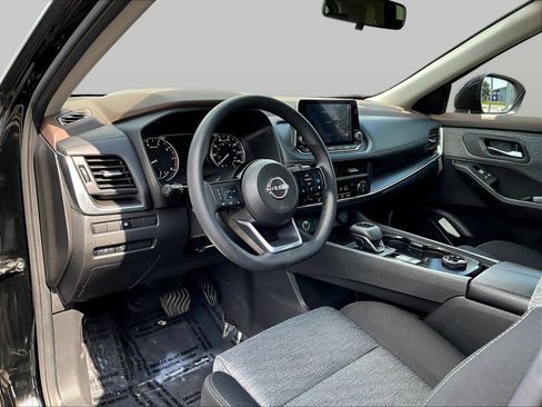 Certified 2023 Nissan Rogue SV AWD/4WD image 20