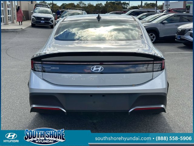 Certified 2026 Hyundai Sonata SE FWD image 7