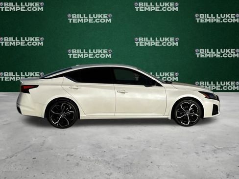 Used 2023 Nissan Altima 2.5 SR image 4