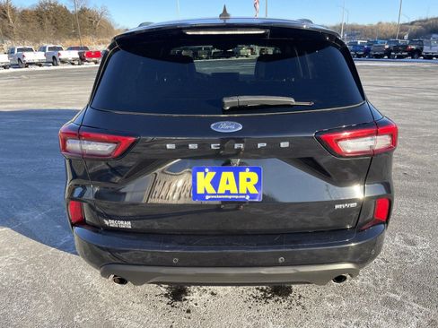 Used 2023 Ford Escape ST-Line Elite w/ Premium Technology Package AWD/4WD image 8