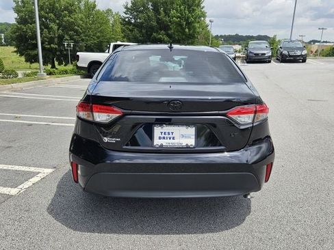 Used 2026 Toyota Corolla LE FWD image 7