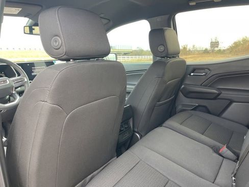 New 2026 GMC Canyon Elevation w/ Convenience Package image 25