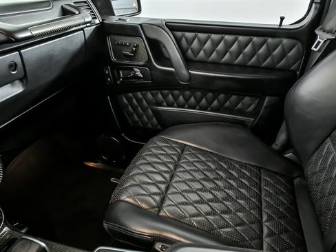 Used 2016 Mercedes-Benz G 63 AMG 4MATIC image 31