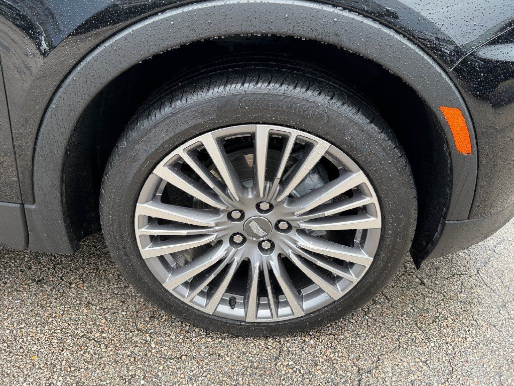 Used 2024 Cadillac XT4 Premium Luxury FWD image 20