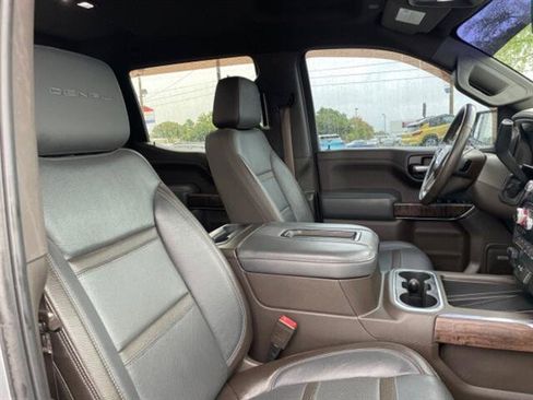 Used 2020 GMC Sierra 1500 Denali w/ Technology Package image 9
