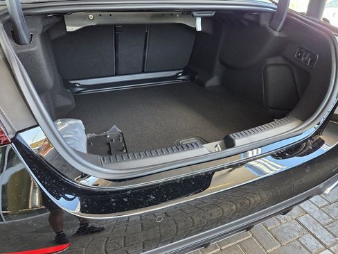 New 2026 Mercedes-Benz E 350 Sedan image 15