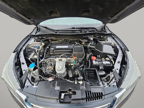 Used 2015 Honda Accord EX-L image 17