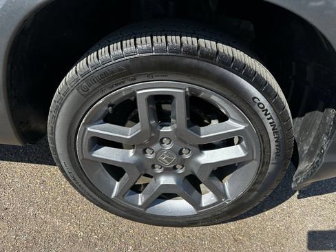 Used 2023 Honda Passport EX-L image 13