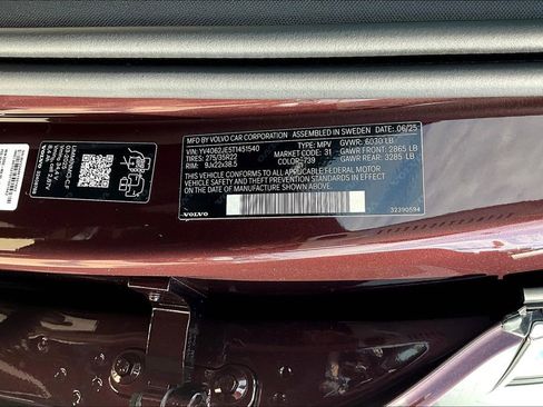 New 2026 Volvo XC90 B6 Plus w/ Protection Package Premier image 21