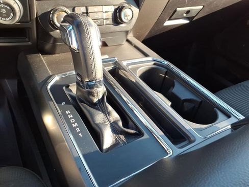 Used 2016 Ford F150 XLT w/ Equipment Group 302A Luxury image 26