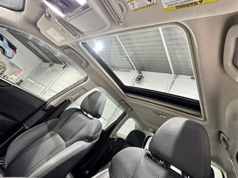 Used 2020 Subaru Forester Premium image 8