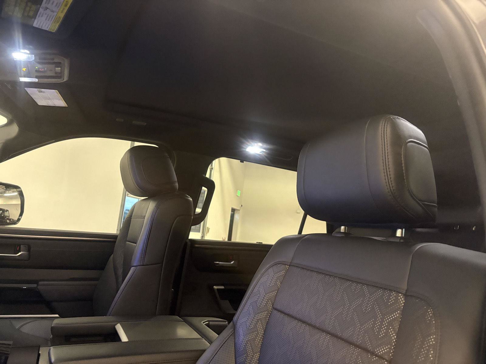 Used 2025 Toyota Sequoia 4WD image 21