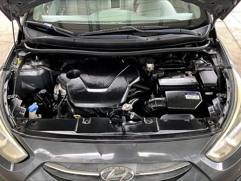 Used 2017 Hyundai Accent SE FWD image 25