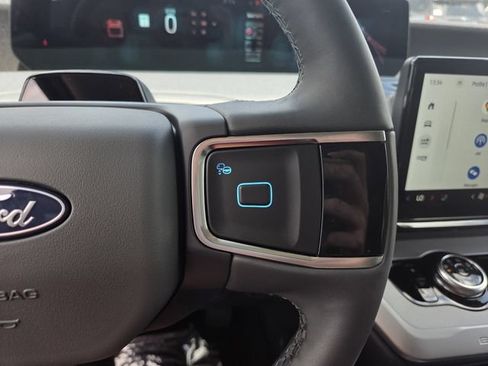 New 2026 Ford Expedition Active RWD image 19
