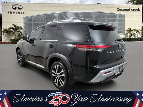Used 2023 Nissan Pathfinder Platinum w/ Cargo Package AWD/4WD image 4