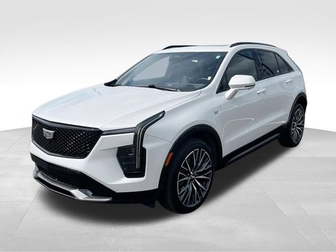 Used 2024 Cadillac XT4 Sport AWD/4WD image 5