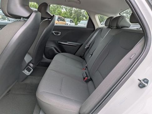 New 2026 Kia K4 FWD image 15