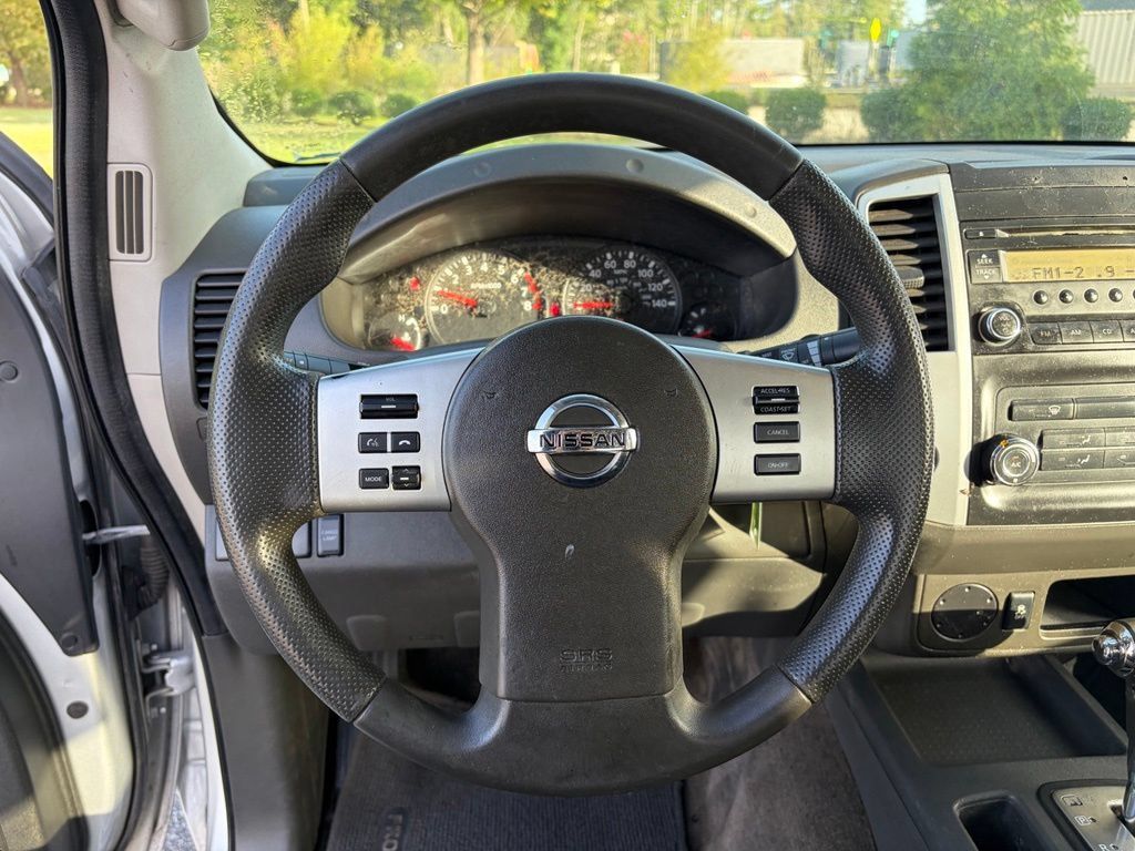 Used 2015 Nissan Frontier S RWD image 13