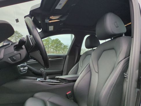 Used 2019 BMW 530e image 16