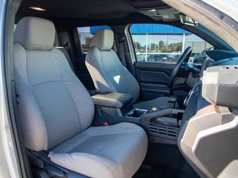 Used 2024 Toyota Tacoma SR5 image 21