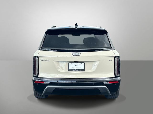 New 2027 Cadillac Vistiq Sport w/ LPO, Floor Liner Package AWD/4WD image 15