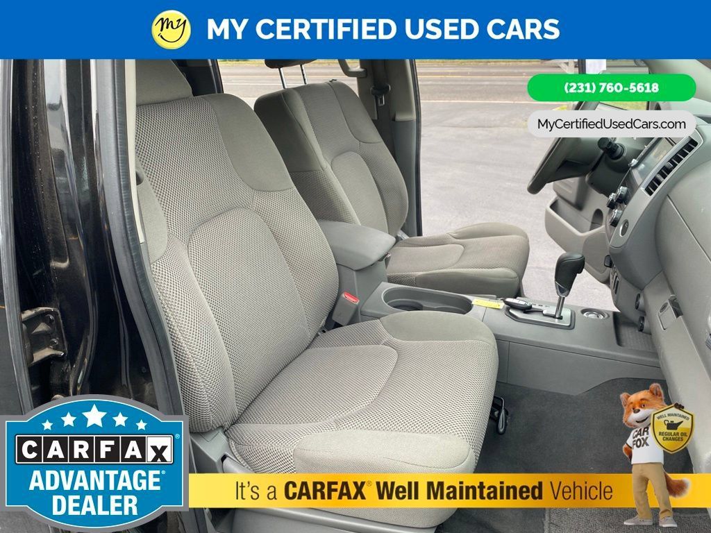 Used 2021 Nissan Frontier SV w/ Midnight Edition Floor Mats AWD/4WD image 18