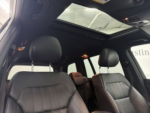 Used 2017 Mercedes-Benz GLS 450 4MATIC image 31