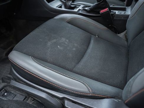 Used 2017 Subaru Crosstrek 2.0i Premium image 35