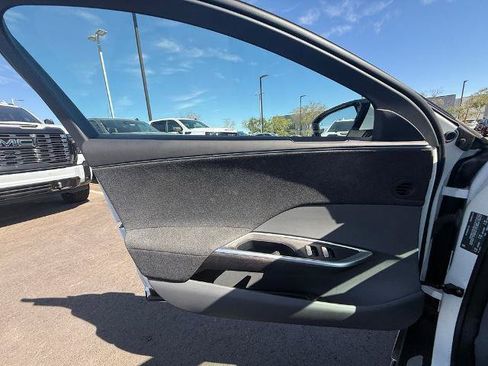 Used 2024 Lucid Air Touring AWD/4WD image 9