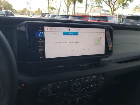 Used 2024 Jeep Wrangler Sport S image 20