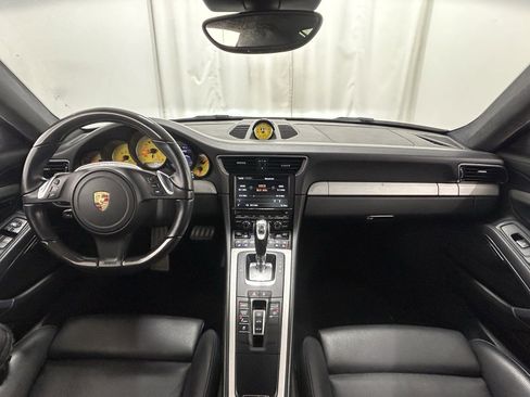 Used 2014 Porsche 911 Turbo S image 10