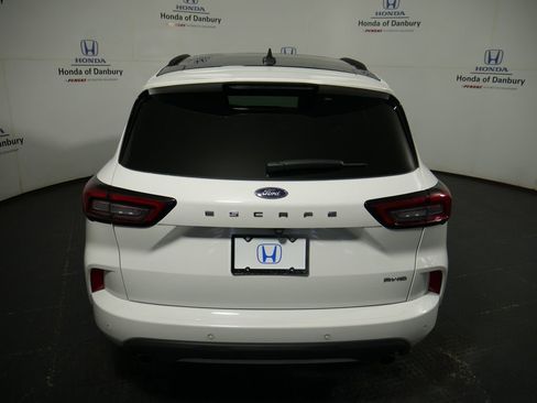 Used 2024 Ford Escape ST-Line w/ Tech Pack #1 image 5